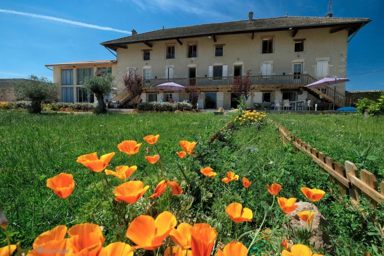 Le Domaine Hotel La Chapelle-de-Guinchay Exterior photo